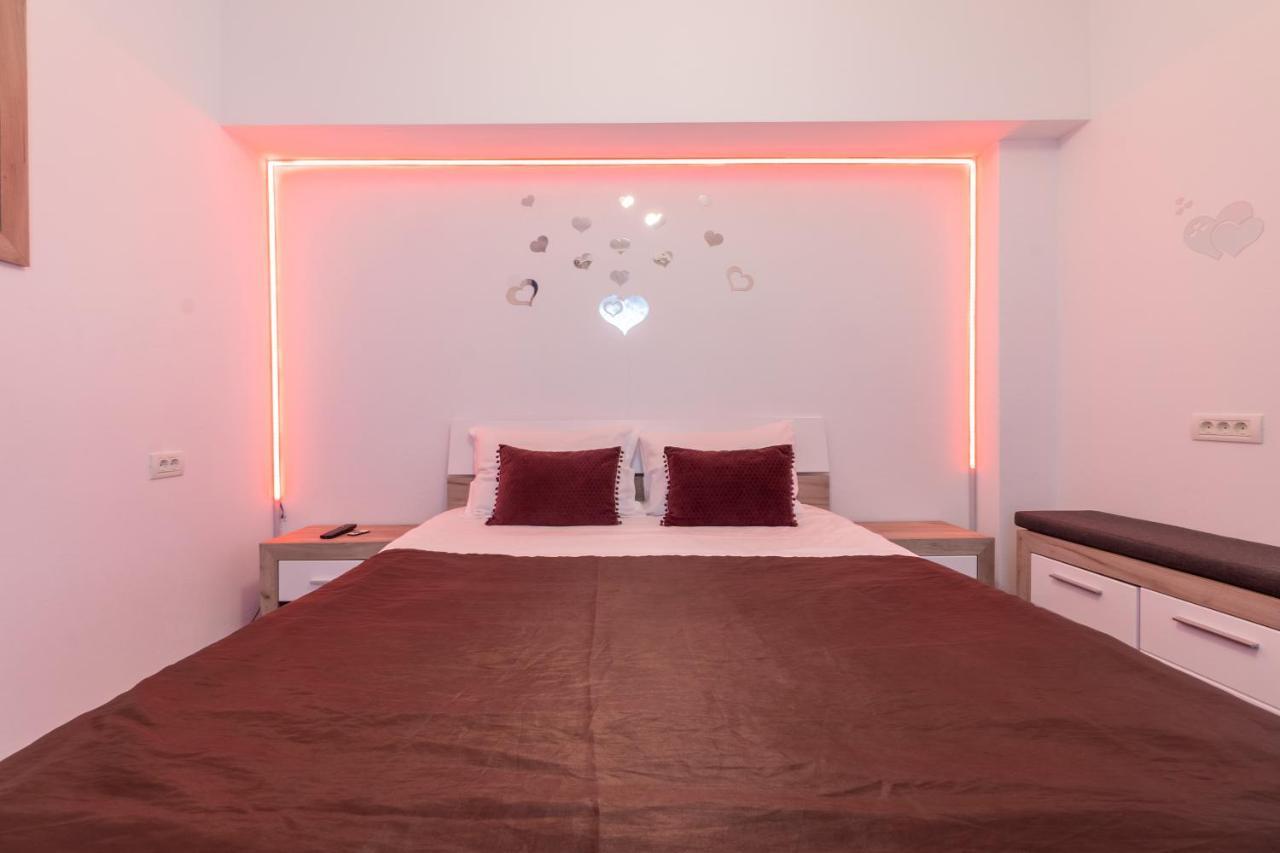 Nice & Cozy Apartments ティミショアラ エクステリア 写真